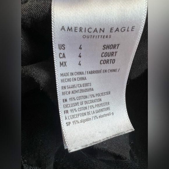 Black faded AE high waisted relaxed fit jeans - Picture 3 of 3